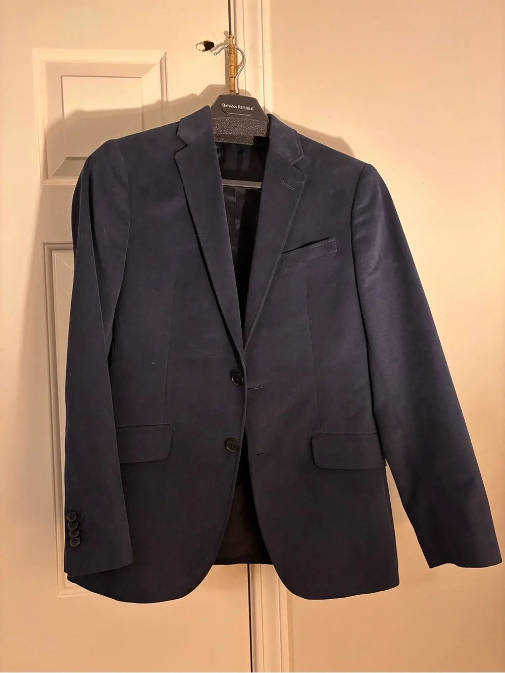Banana Republic Men's Navy Single-Breasted Sport Coat- SLIM FIT